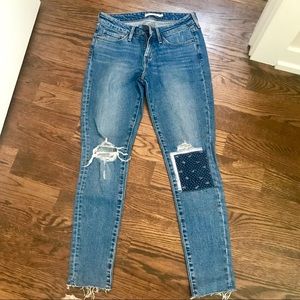 LEVIS DESTRUCTED ANKLE JEANS PATCHWORK